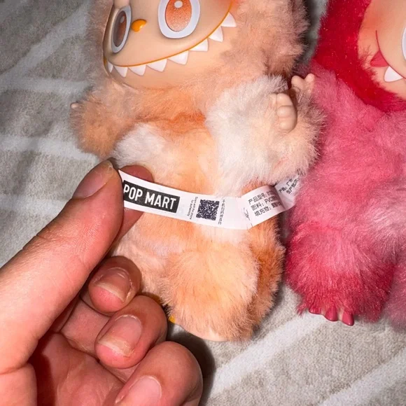 HAPPINESS AND LOVE LABUBU BUNDLE BIG INTO ENERGY - Picture 2 of 5